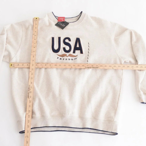 Vintage 90S Croft And Barrow Sport Cream Navy Embroidered  Usa Crew Neck Sweater - Picture 3 of 13